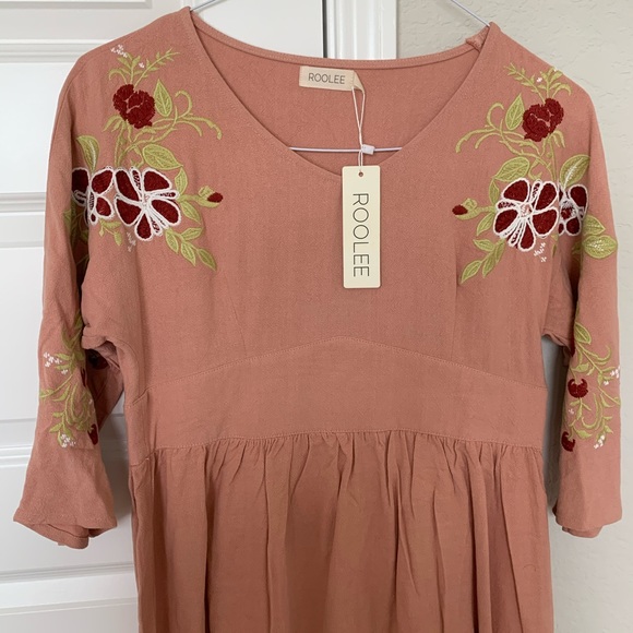 Roolee Embroidered Dress - Picture 4 of 7
